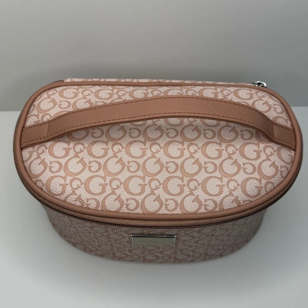 New Guess Pink Large Cosmetic Bag Vanity Case Pouch Travel Bag - Picture 3 of 9
